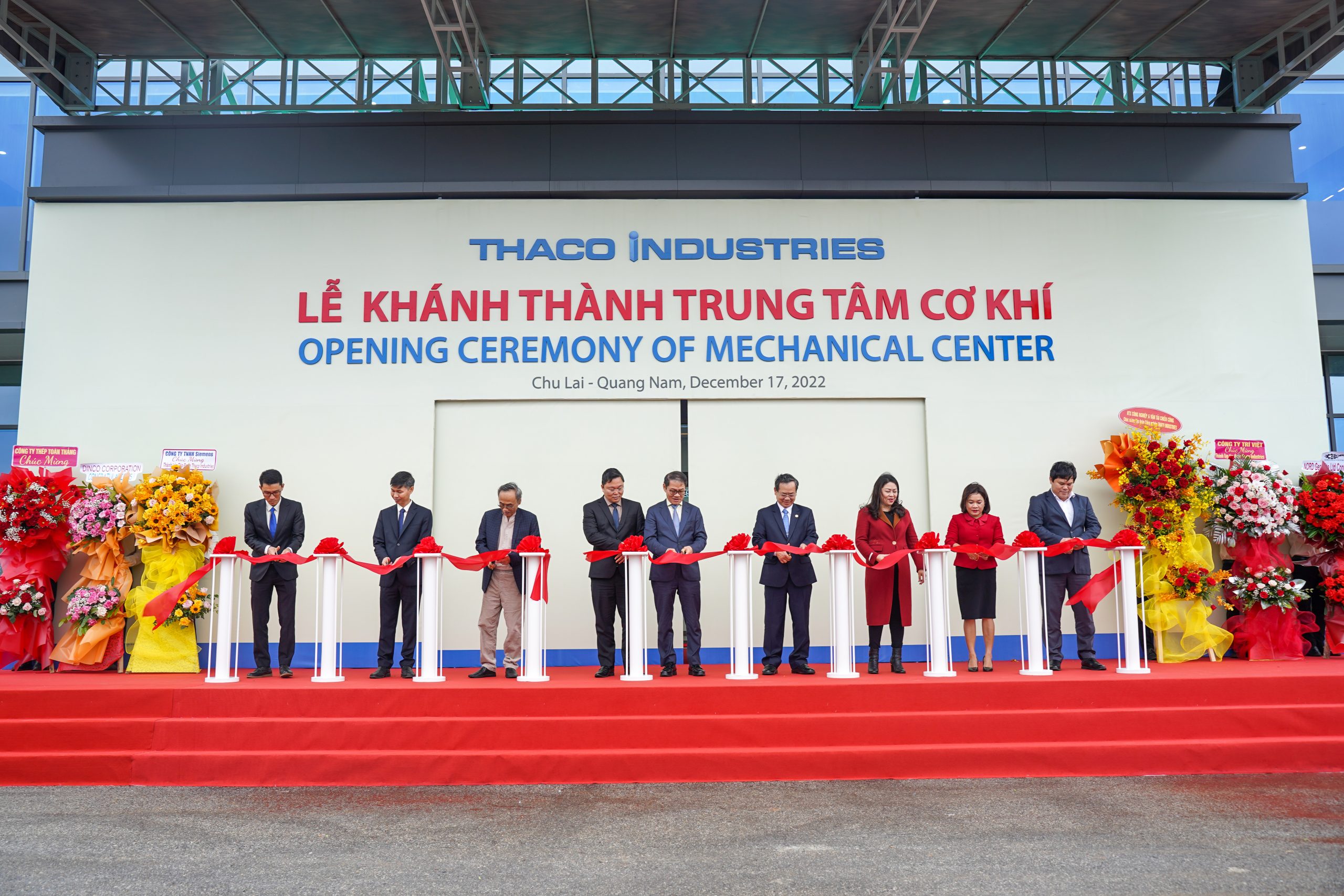 Opening ceremony of Mechanical Center.