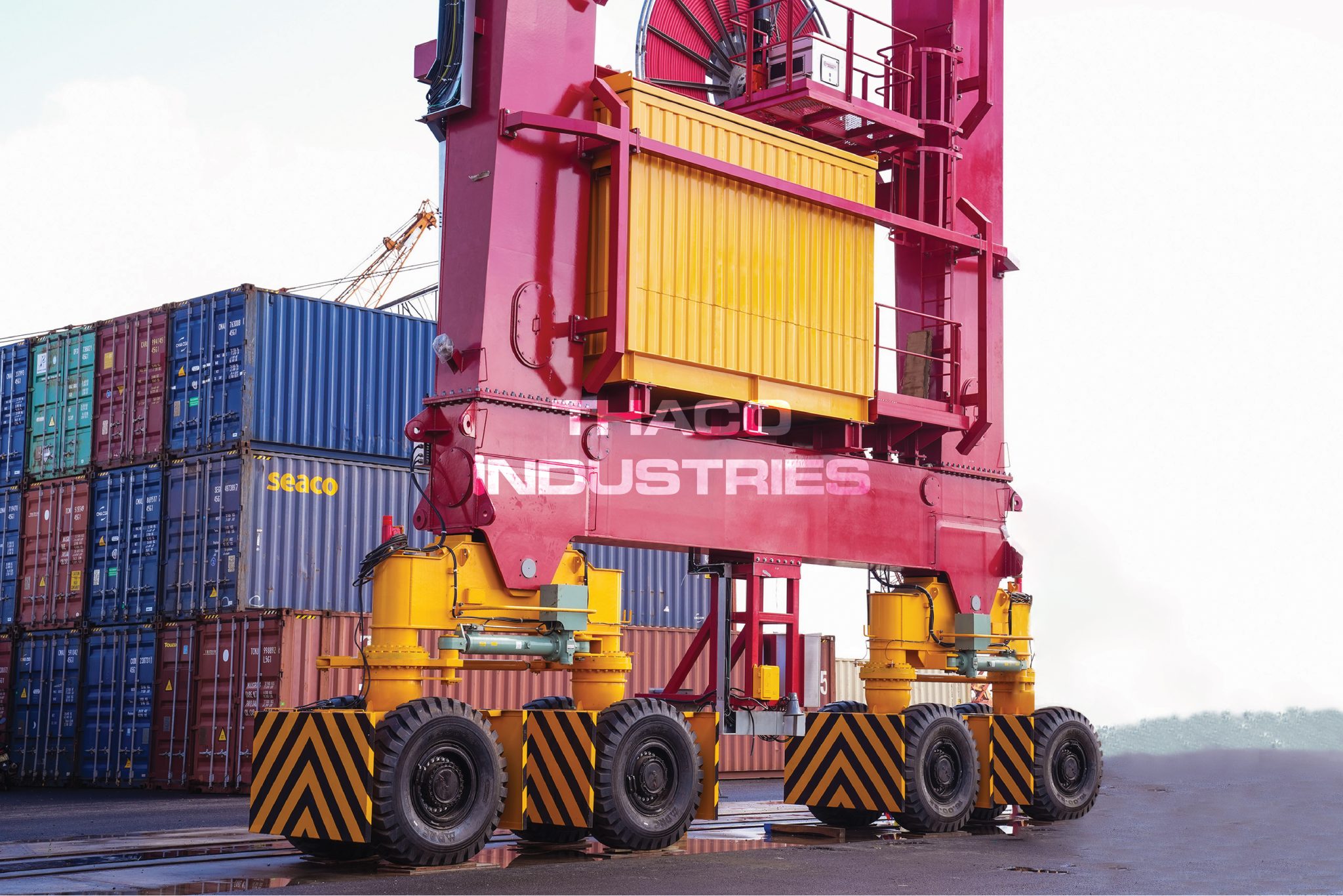 e-RTG cranes help improve operational efficiency, save costs and protect the environment