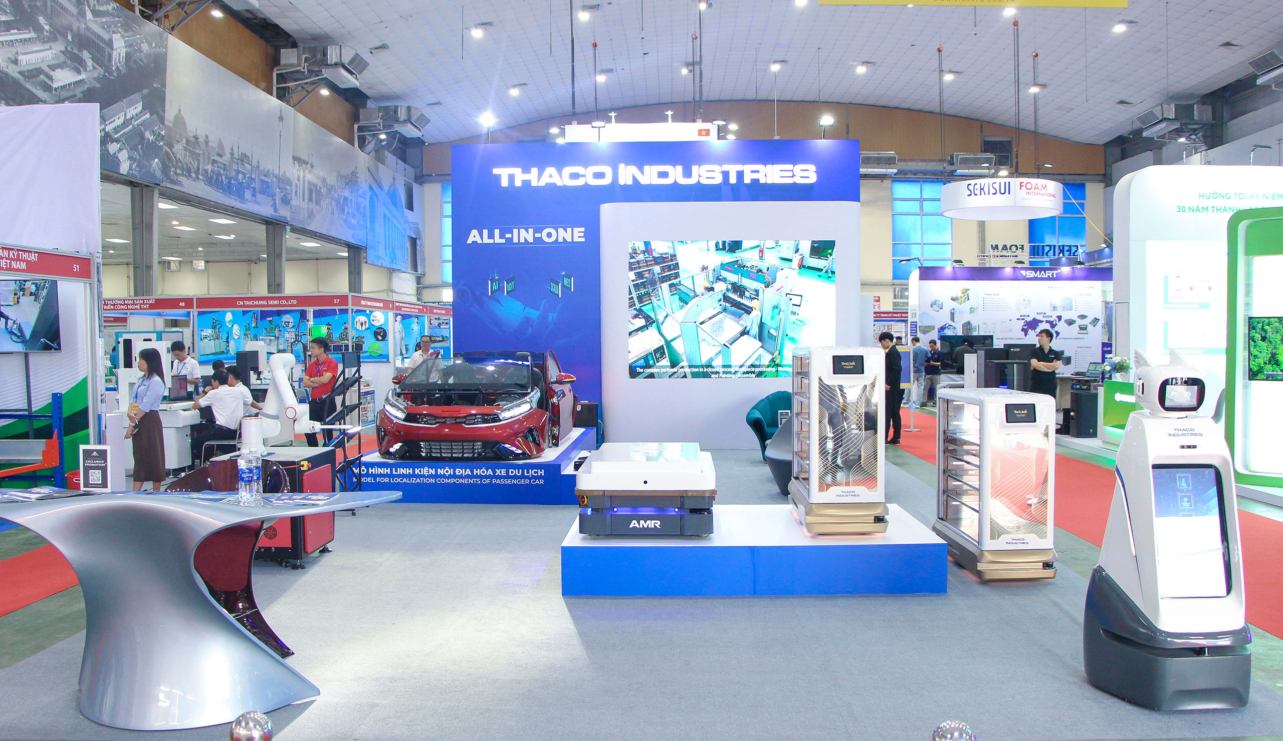 Gian hàng THACO INDUSTRIES tại Triển lãm.