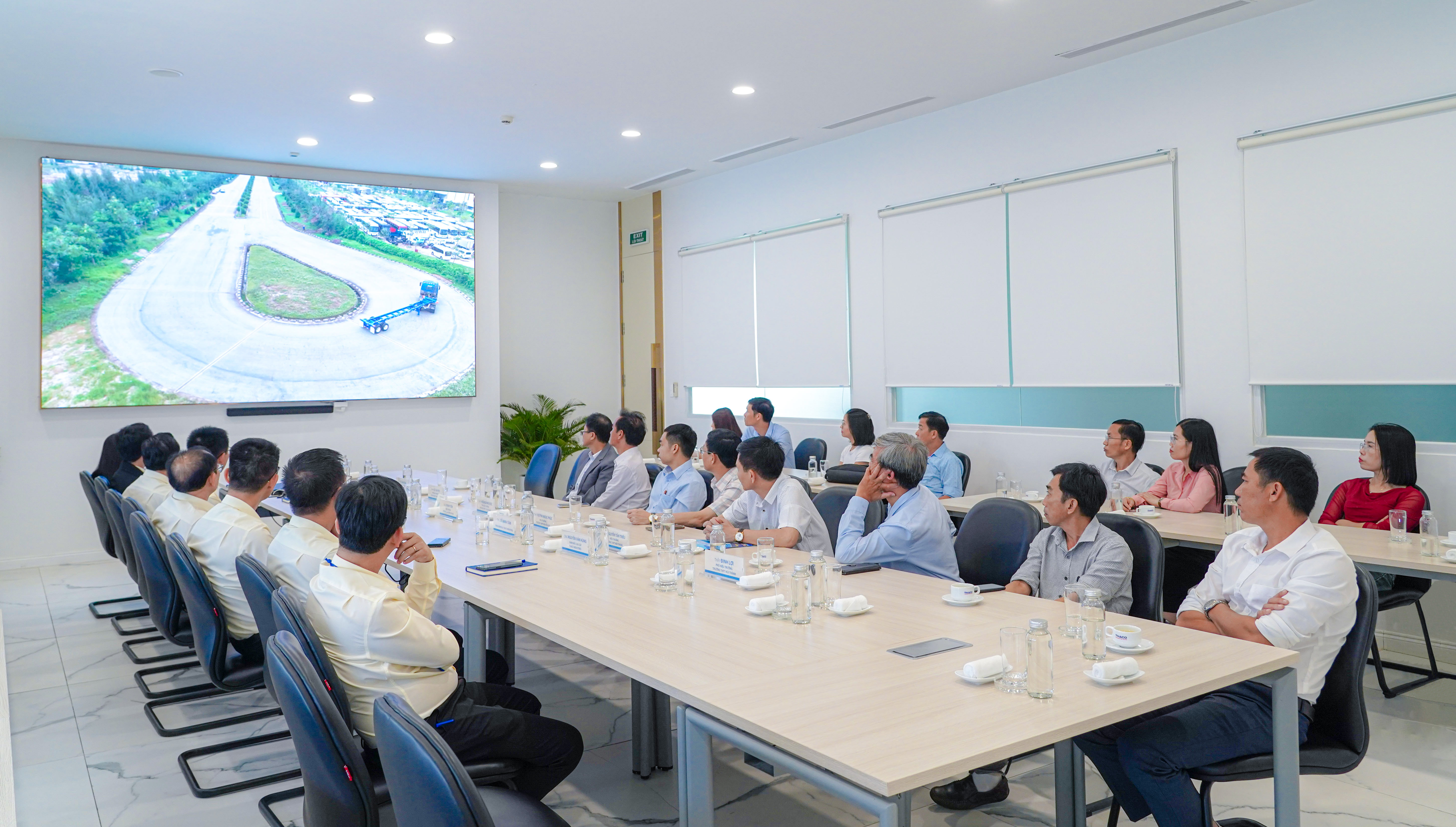 Buổi làm việc giữa THACO INDUSTRIES và các trường THPT của huyện Núi Thành.
