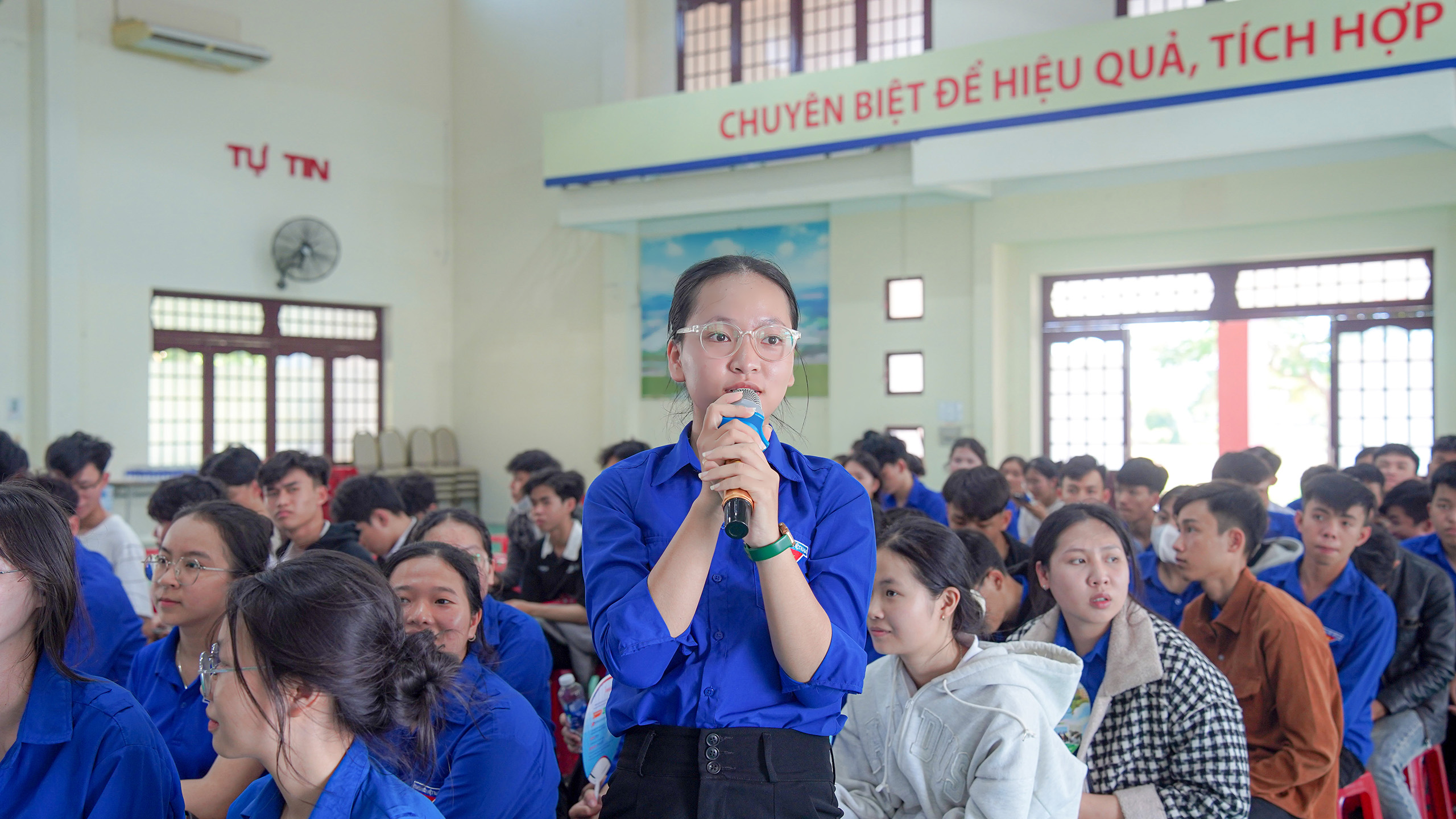 Em Huỳnh Thị Anh Đào – Lớp 12C1 Trường THPT Cao Bá Quát