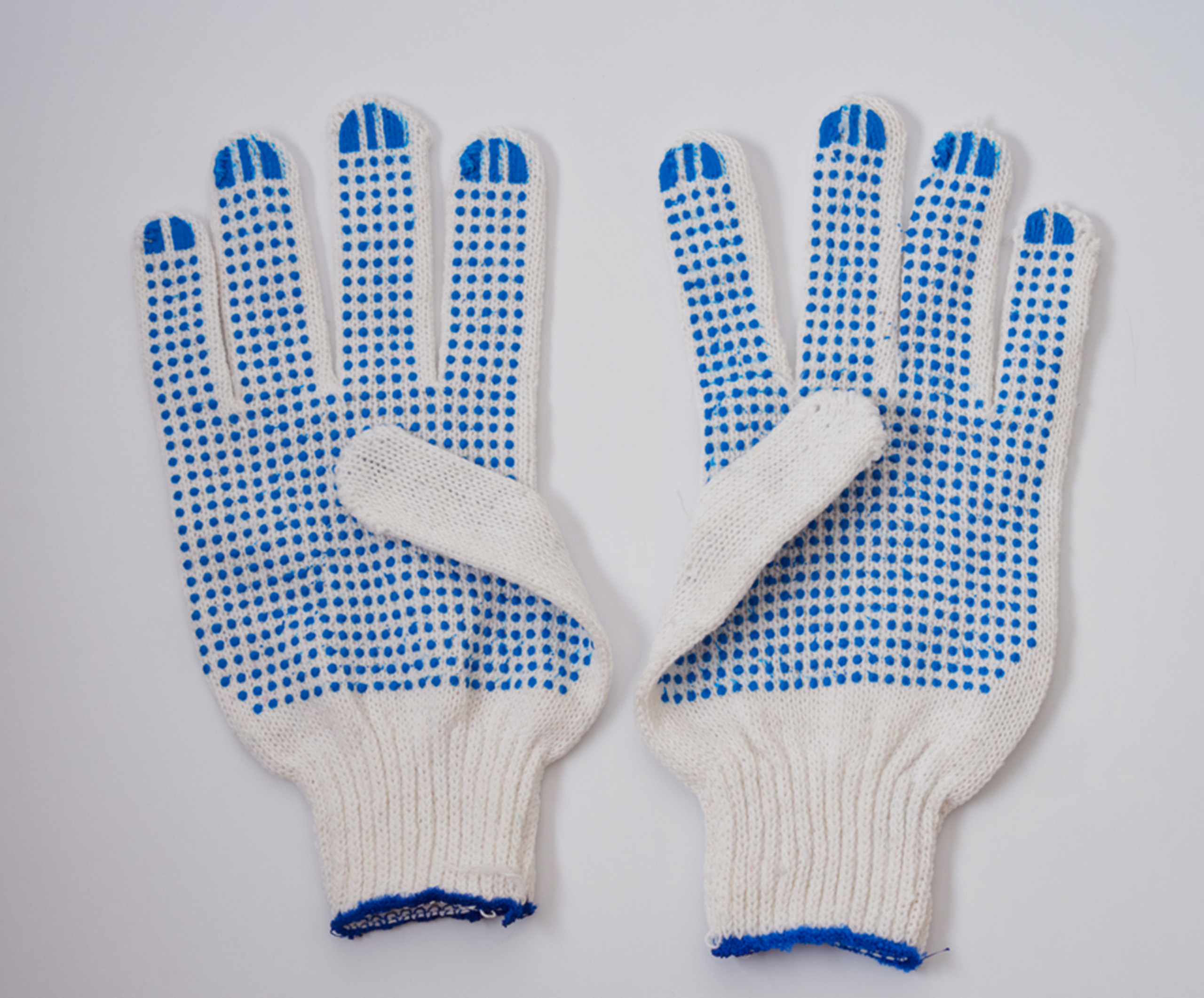 PVC dot-coated anti static gloves with enhanced grip for electronics assembly