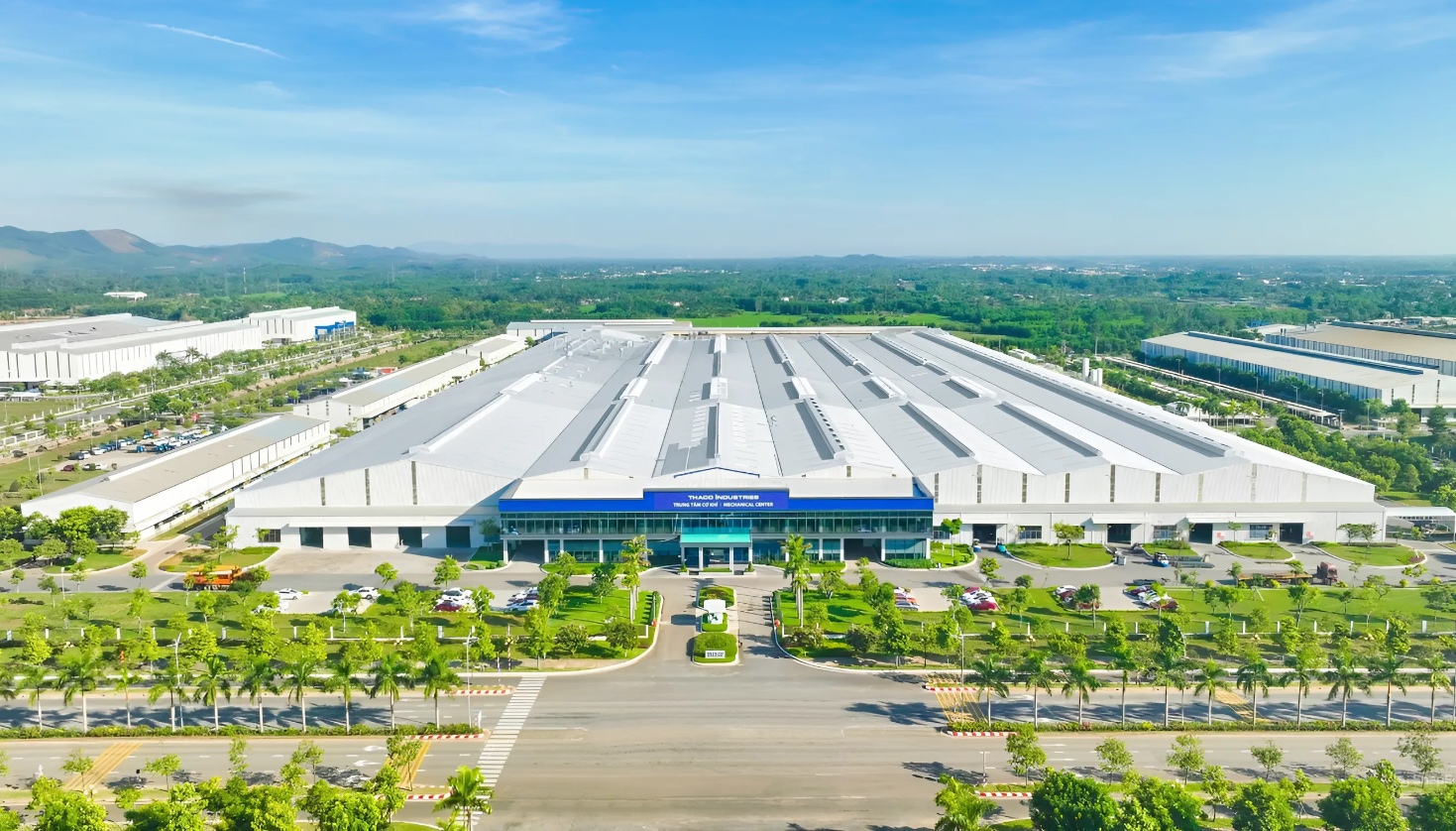 Trung tâm Cơ khí THACO INDUSTRIES có quy mô hàng đầu Việt Nam với tổng vốn đầu tư hơn 450 triệu USD