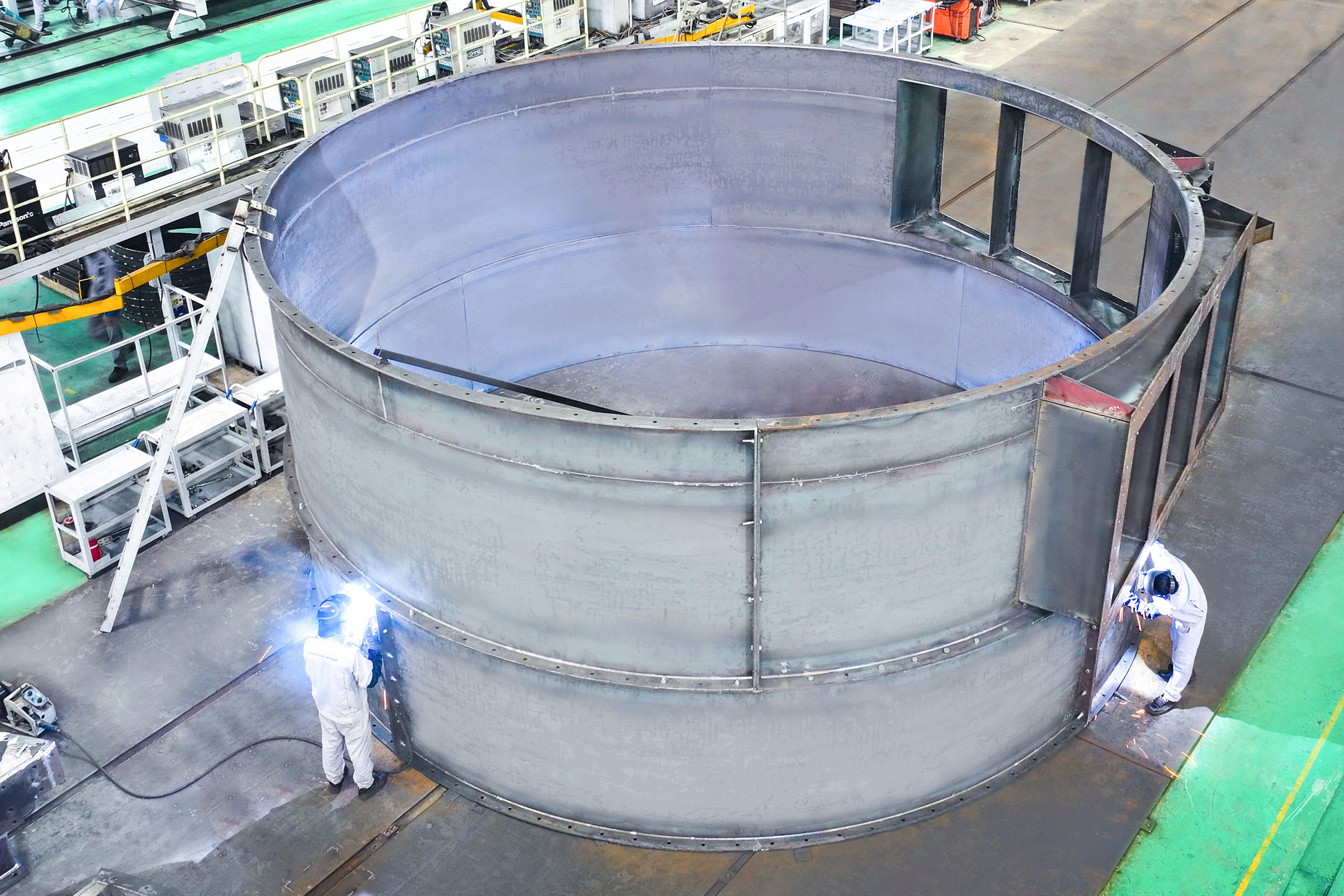 Custom engineered silo production for industrial demands
